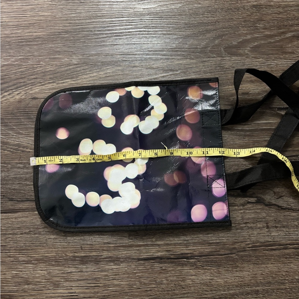Lululemon Black and Pink “OM” Tote Bag - Picture 4 of 6